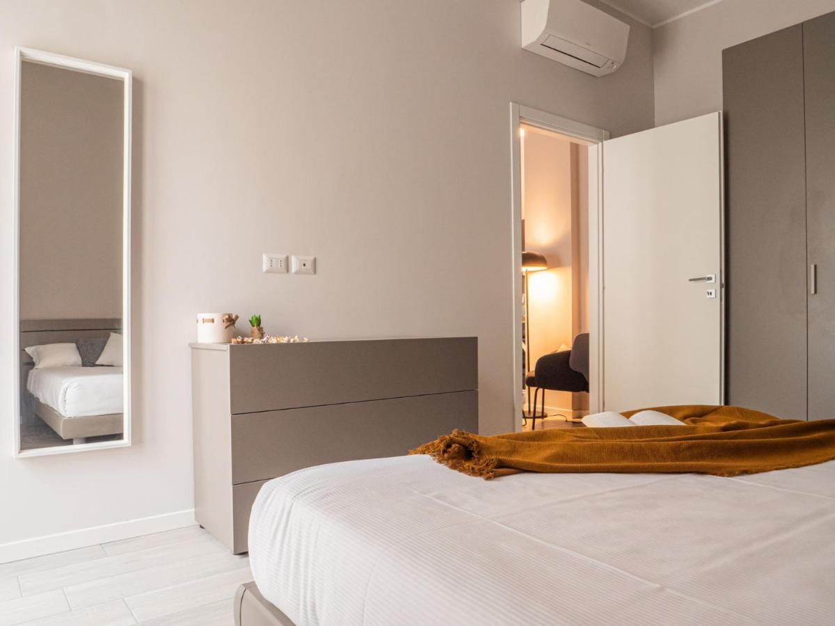 The Best Rent - Apartment With Balcony In Milan Downtown Zewnętrze zdjęcie